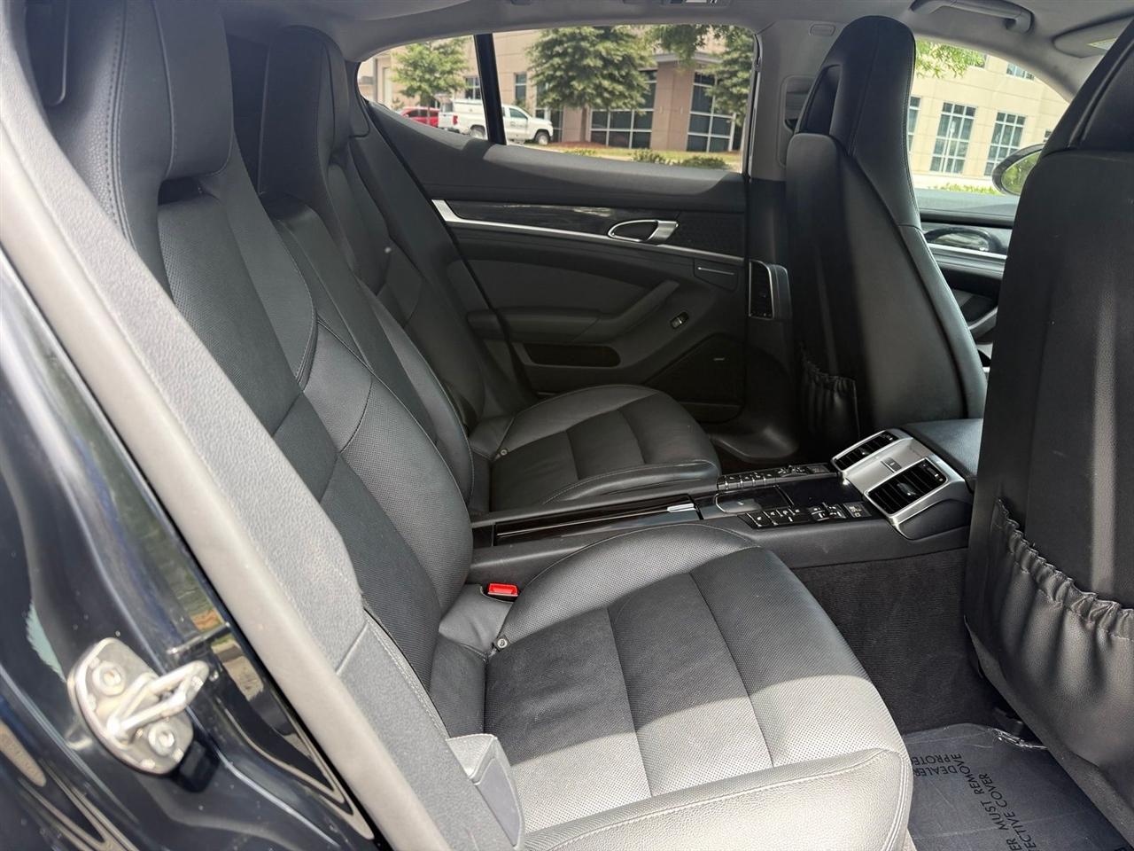 Porsche Panamera  2014