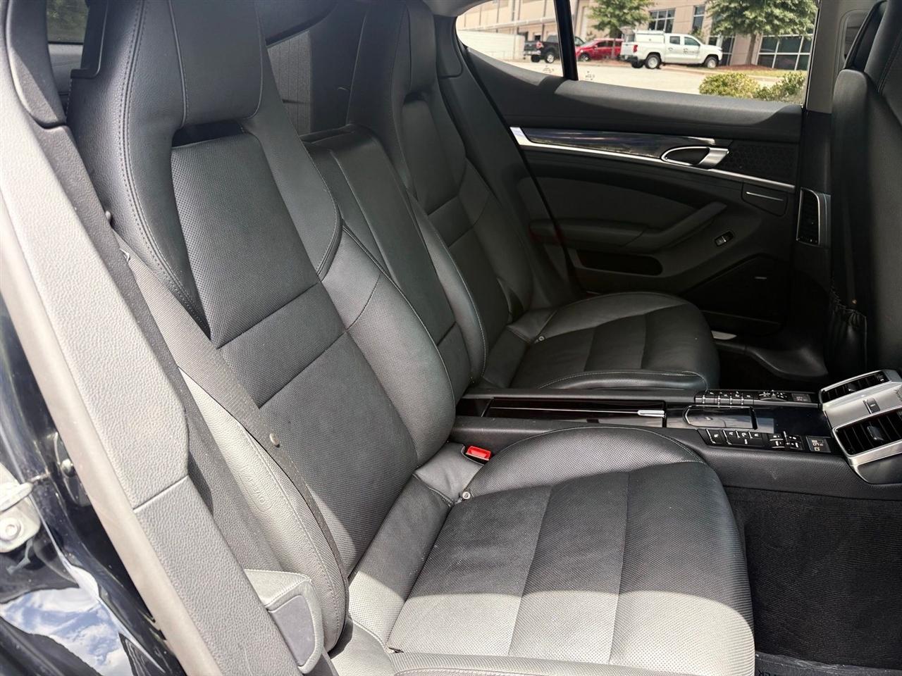 Porsche Panamera  2014