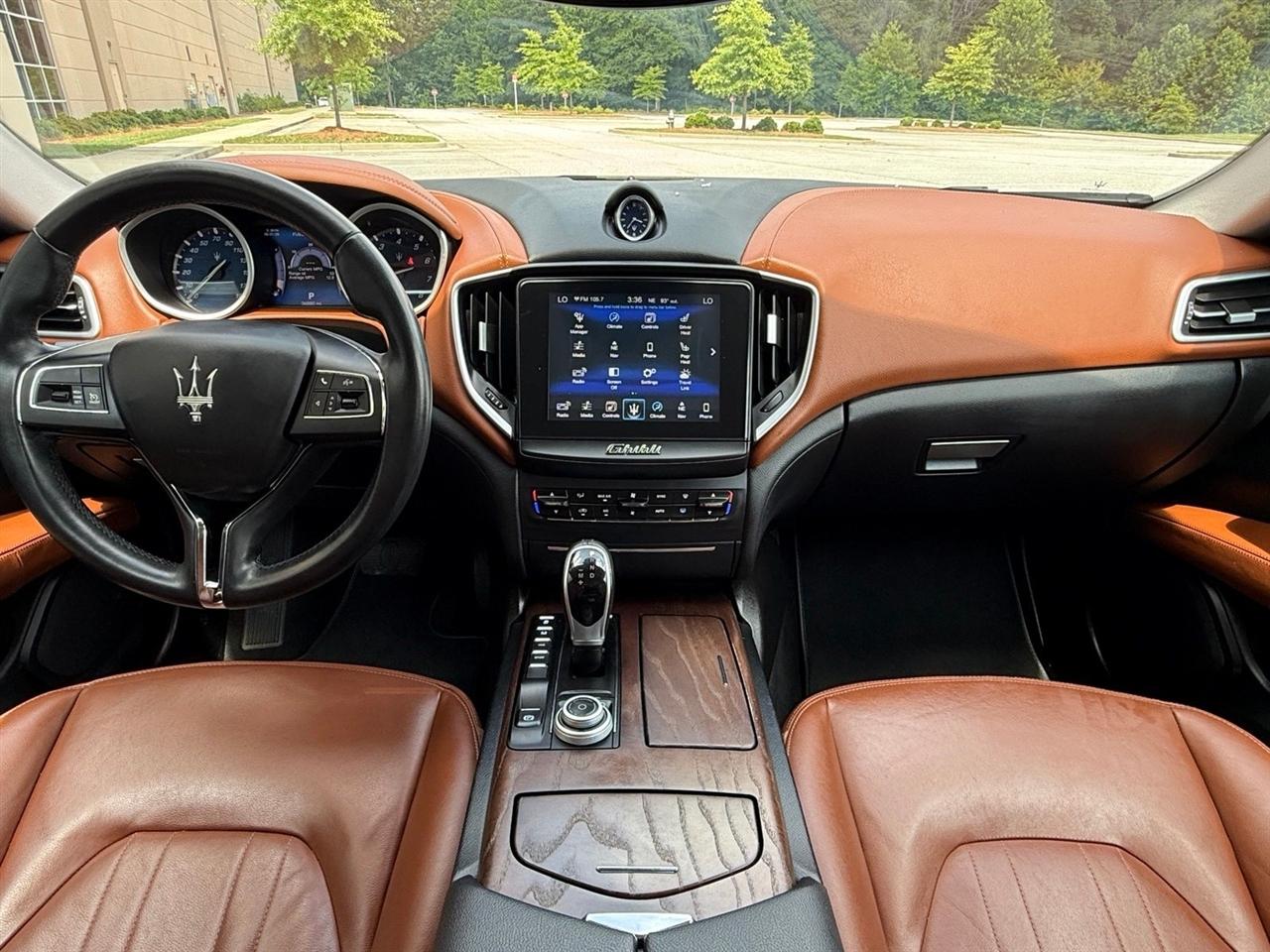 Maserati Ghibli  2017