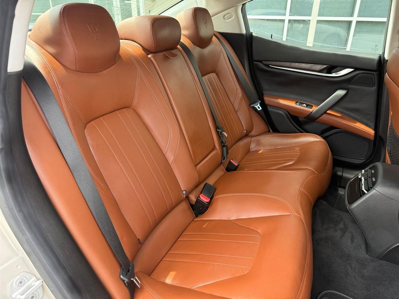 Maserati Ghibli  2017