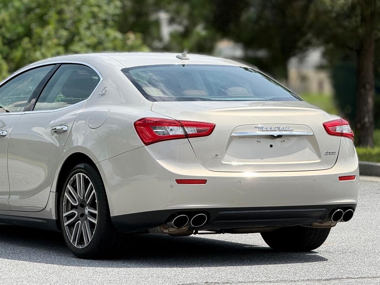 Maserati Ghibli  2017