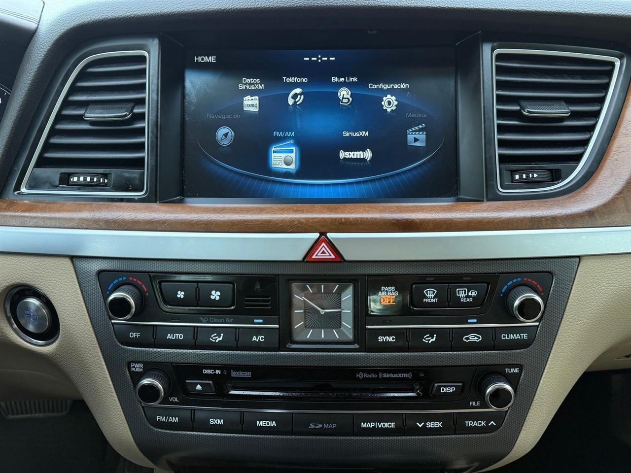 Genesis G80  2017
