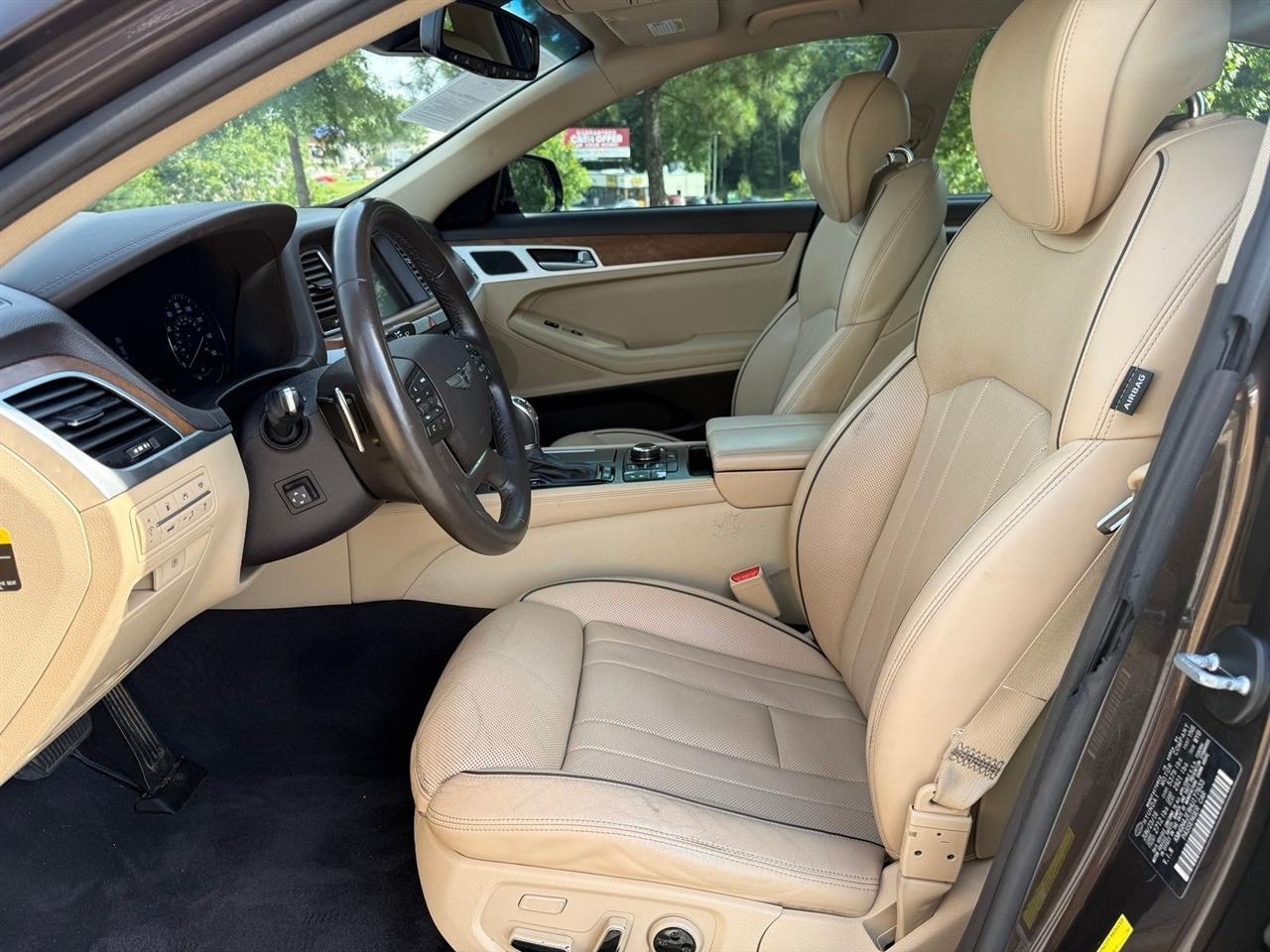 Genesis G80  2017