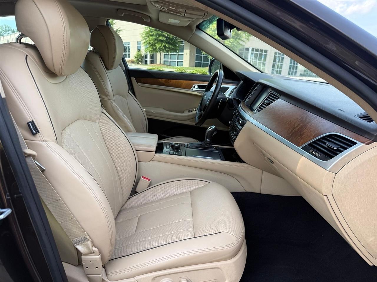 Genesis G80  2017