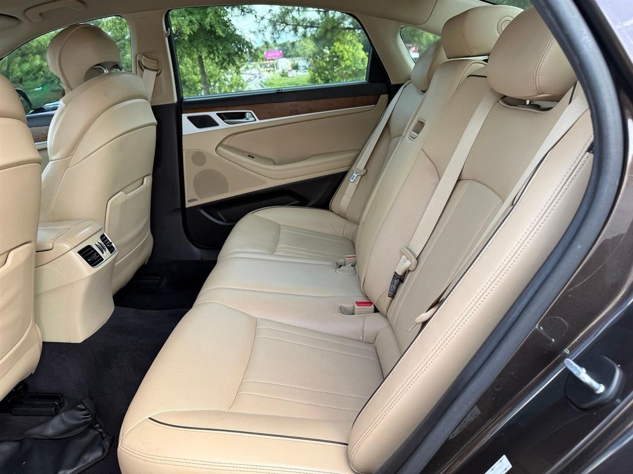 Genesis G80  2017