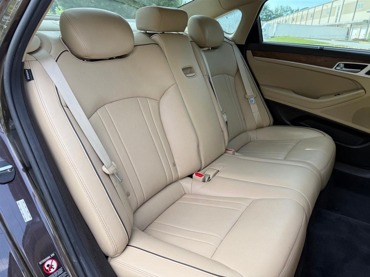 Genesis G80  2017