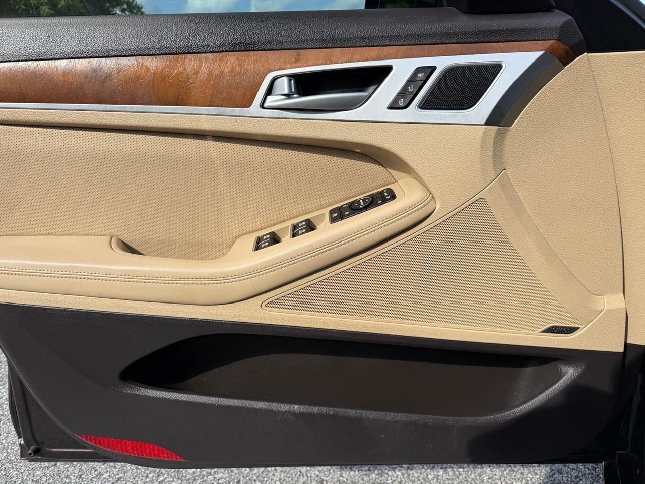 Genesis G80  2017