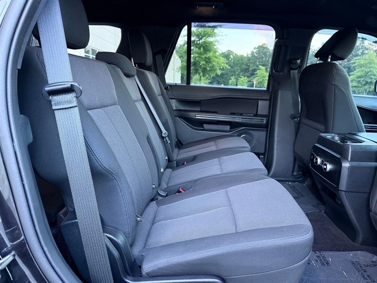Ford Expedition  2021