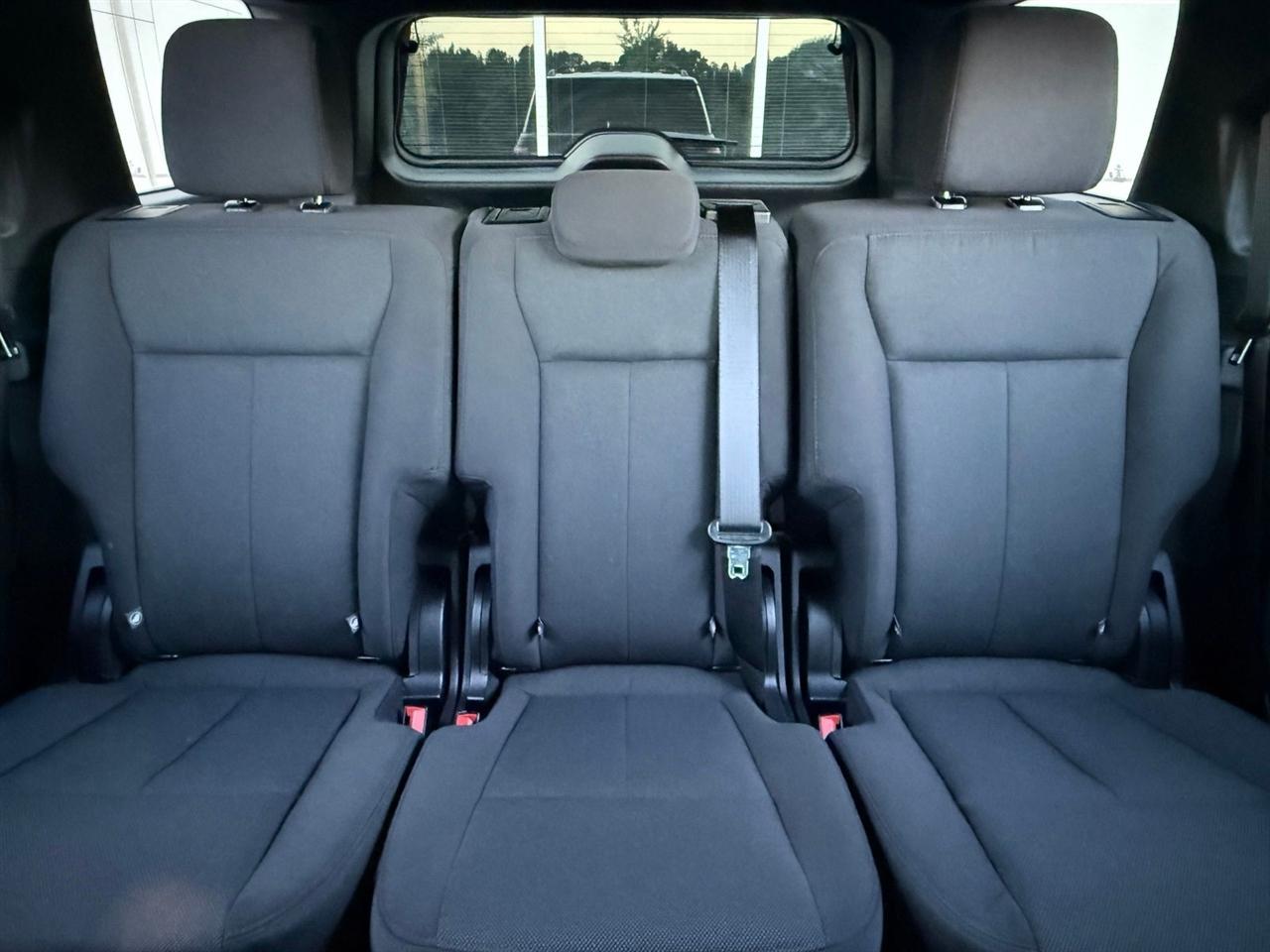 Ford Expedition  2021