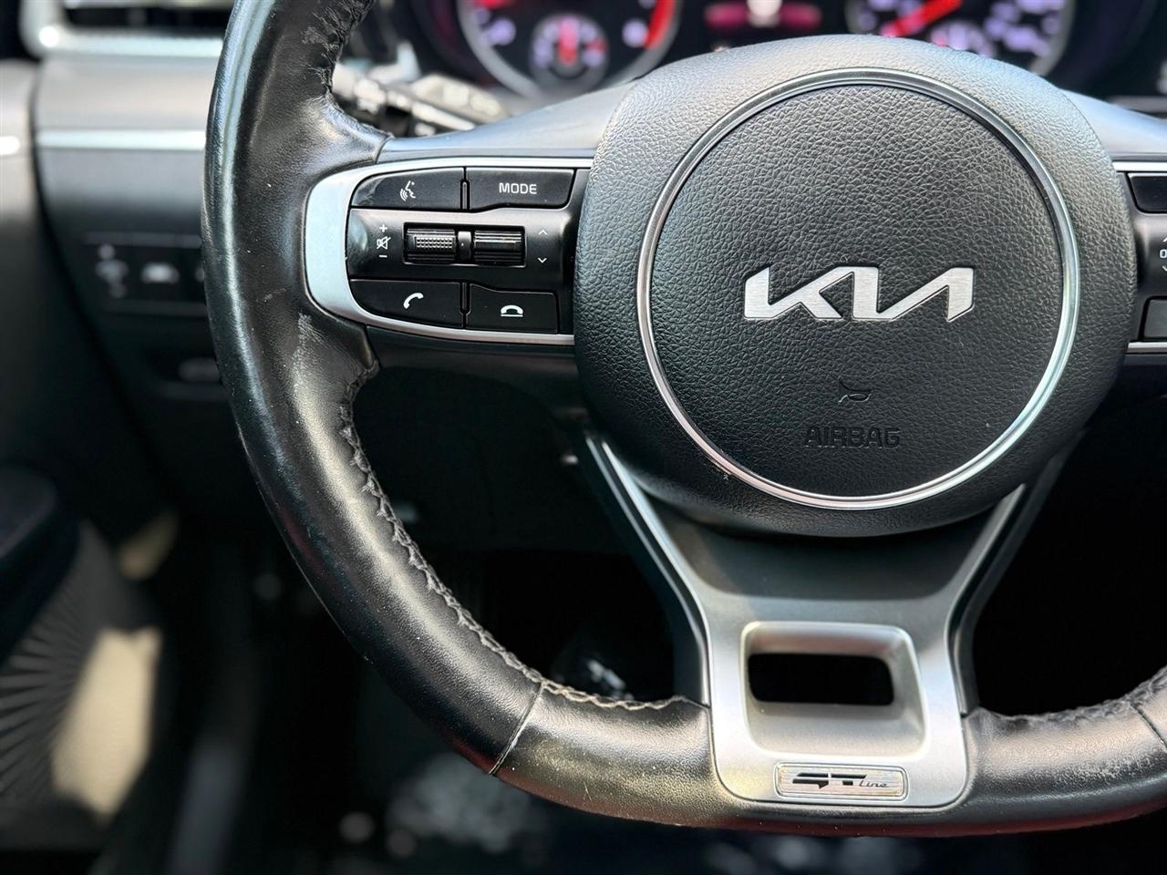 Kia K5  2023