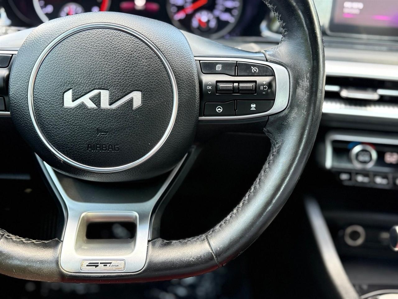 Kia K5  2023