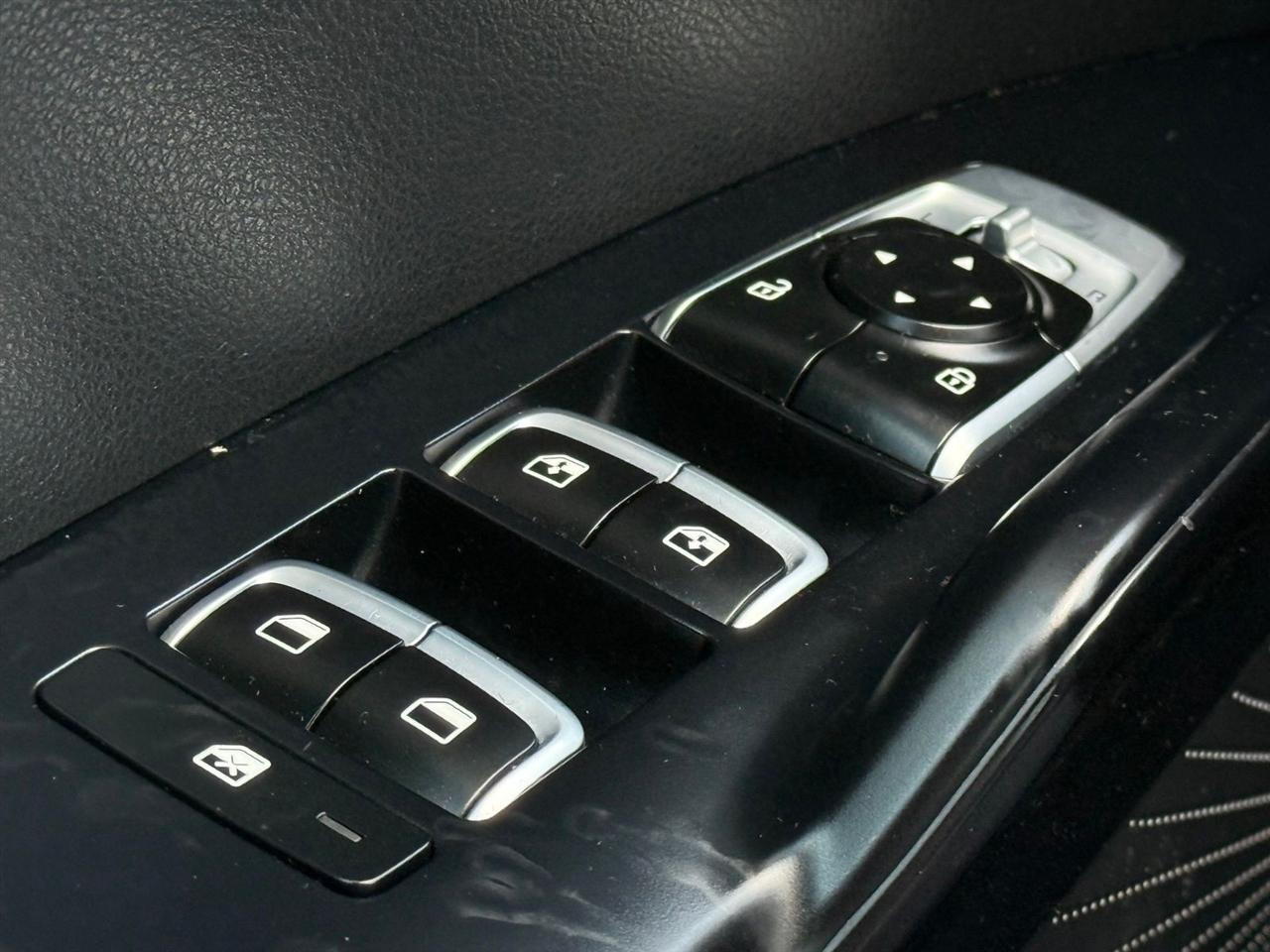 Kia K5  2023