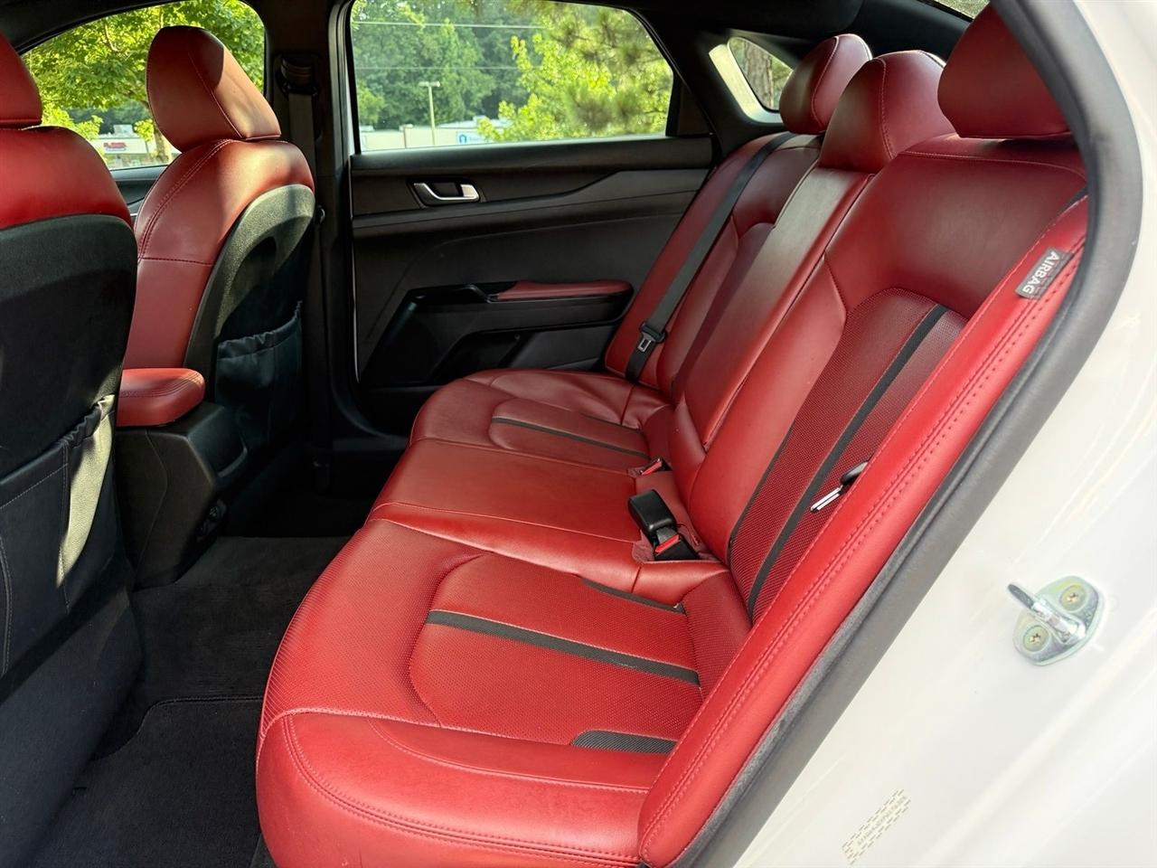 Kia K5  2023