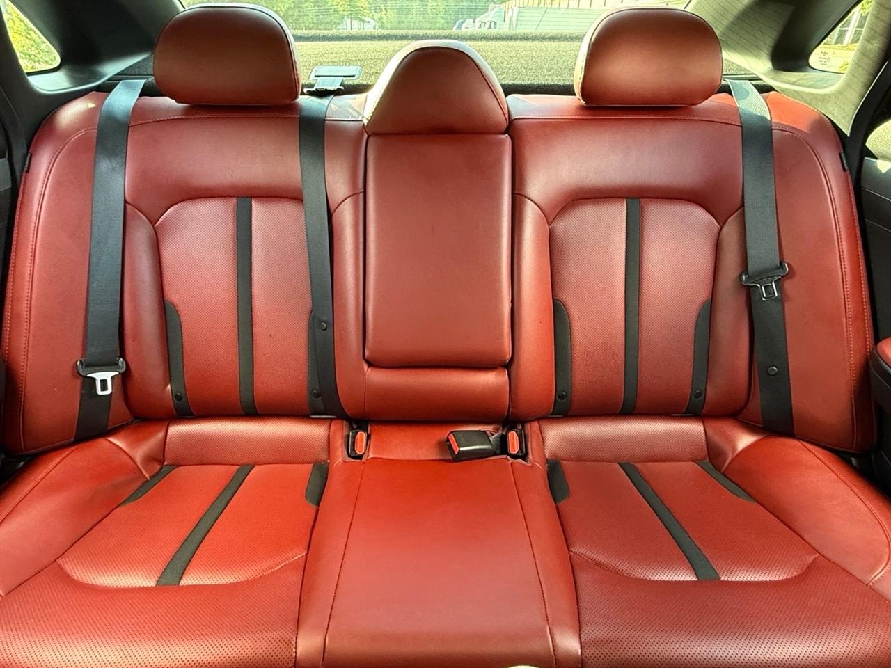 Kia K5  2023