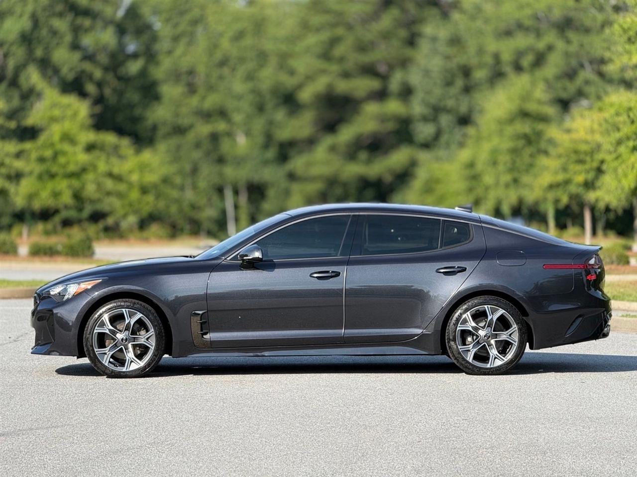 Kia Stinger  2020