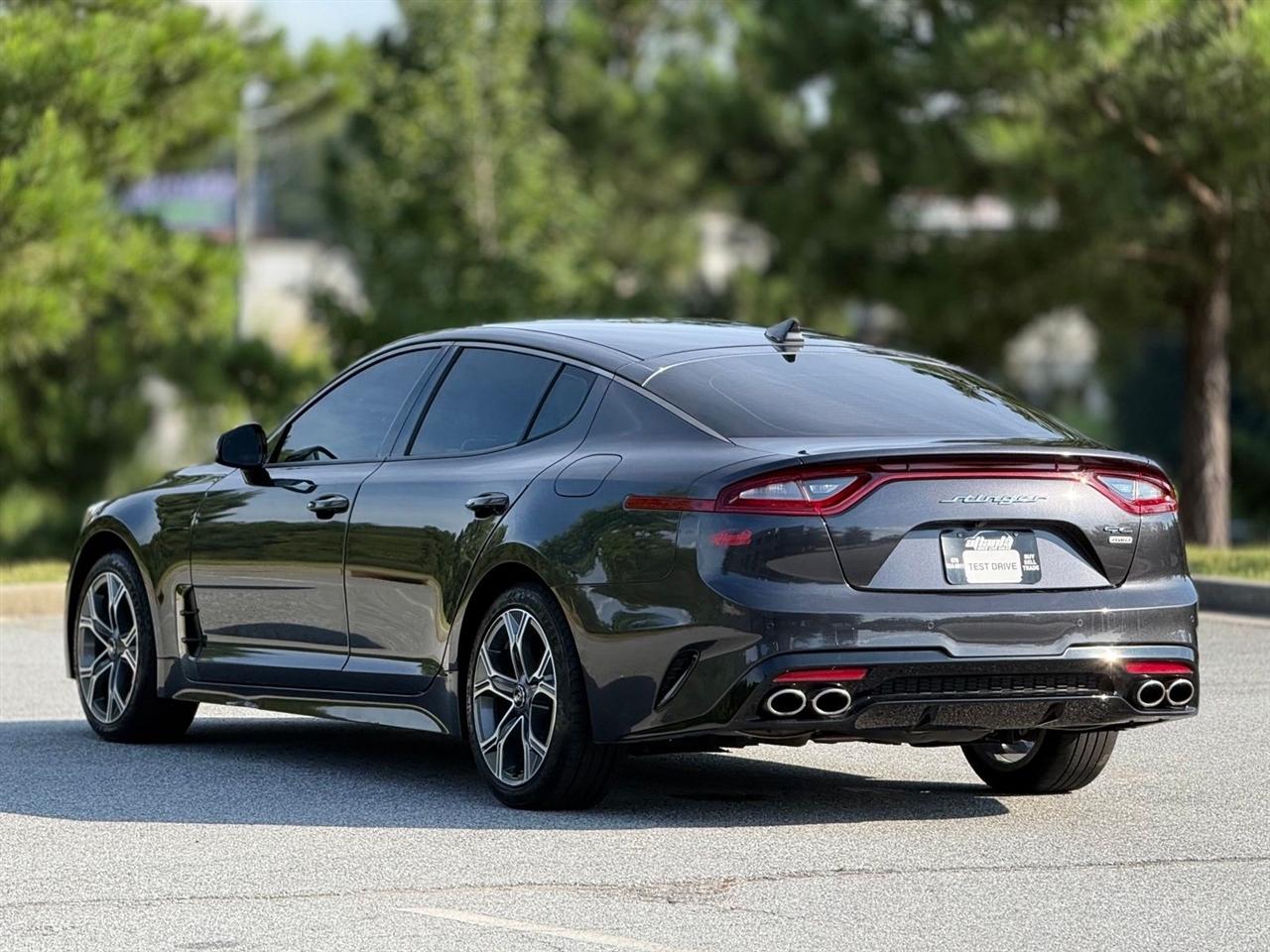Kia Stinger  2020