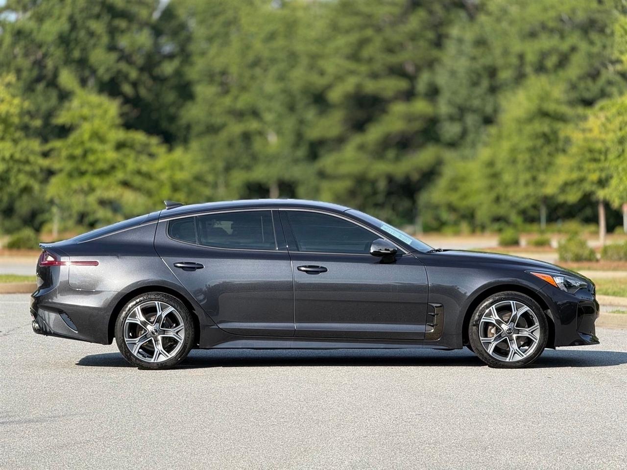 Kia Stinger  2020