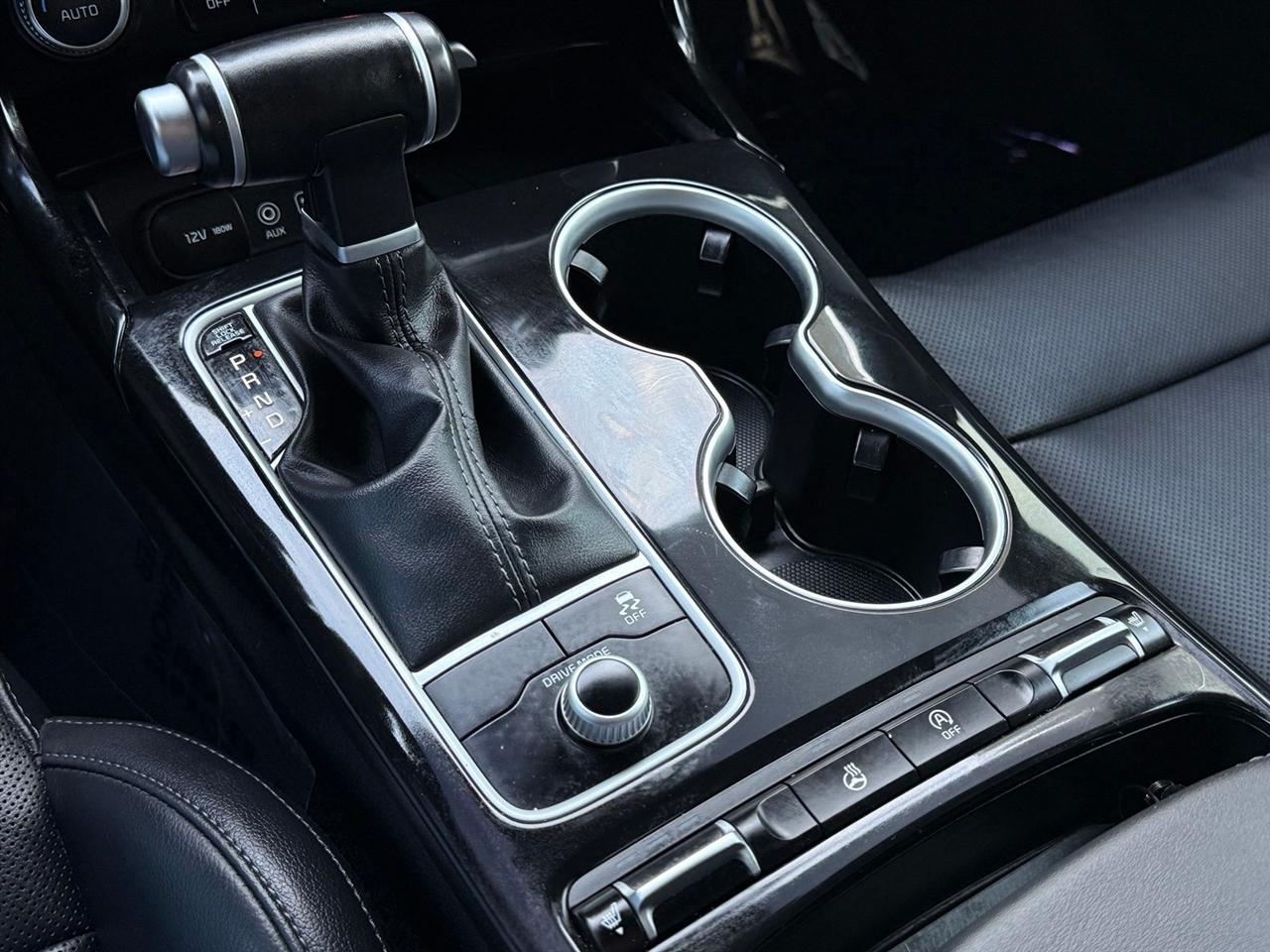 Kia Stinger  2020