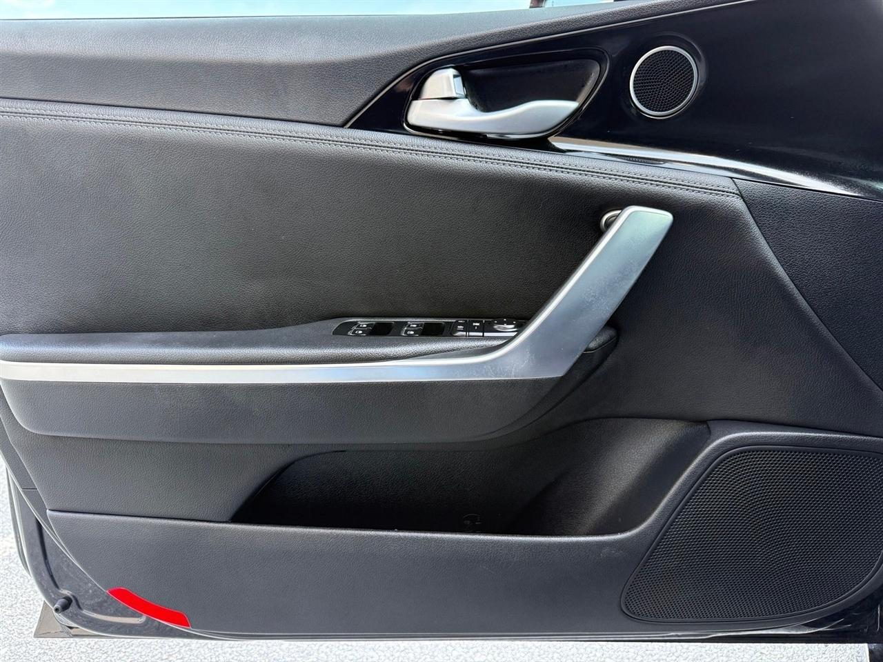 Kia Stinger  2020