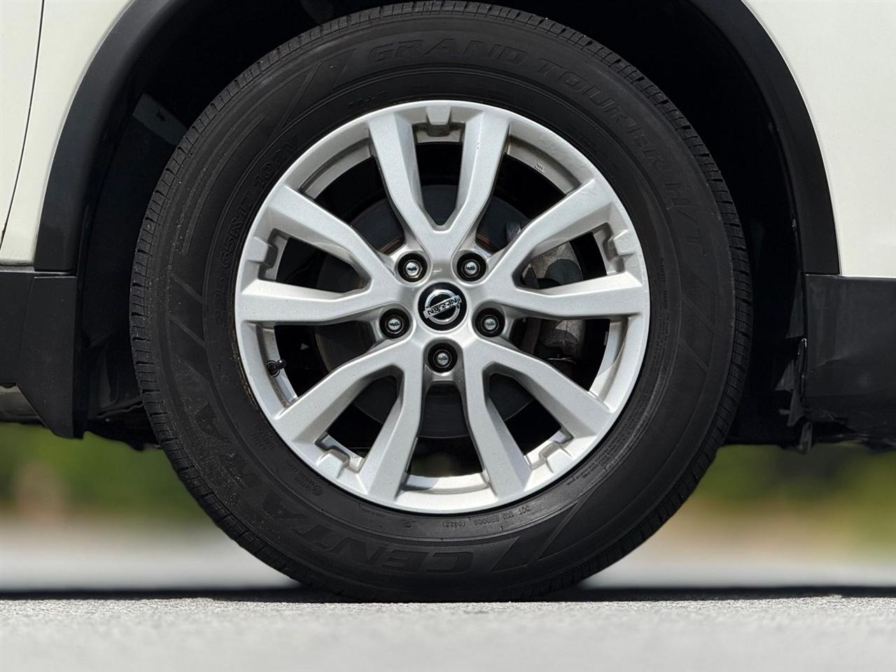 Nissan Rogue  2019