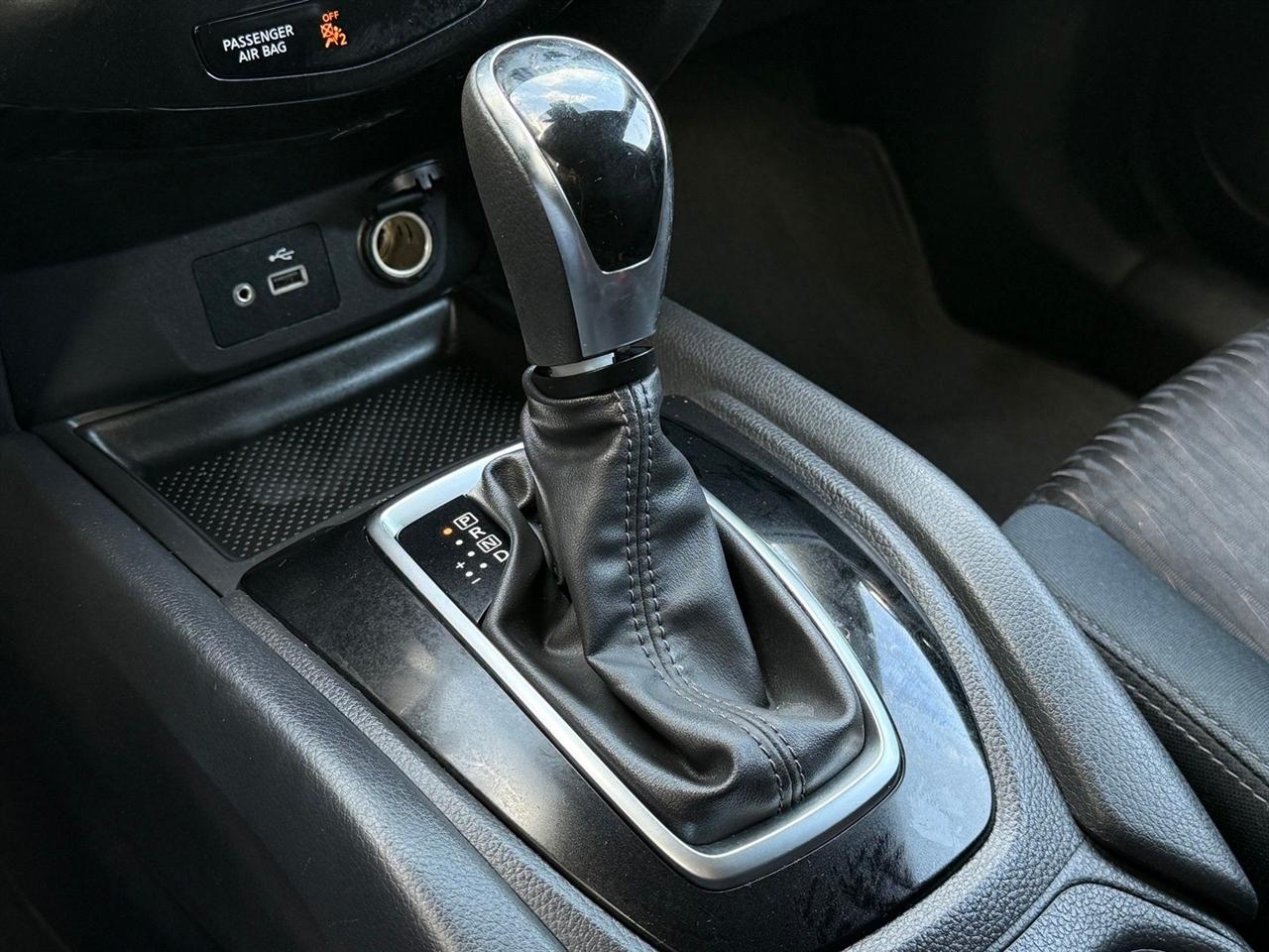 Nissan Rogue  2019