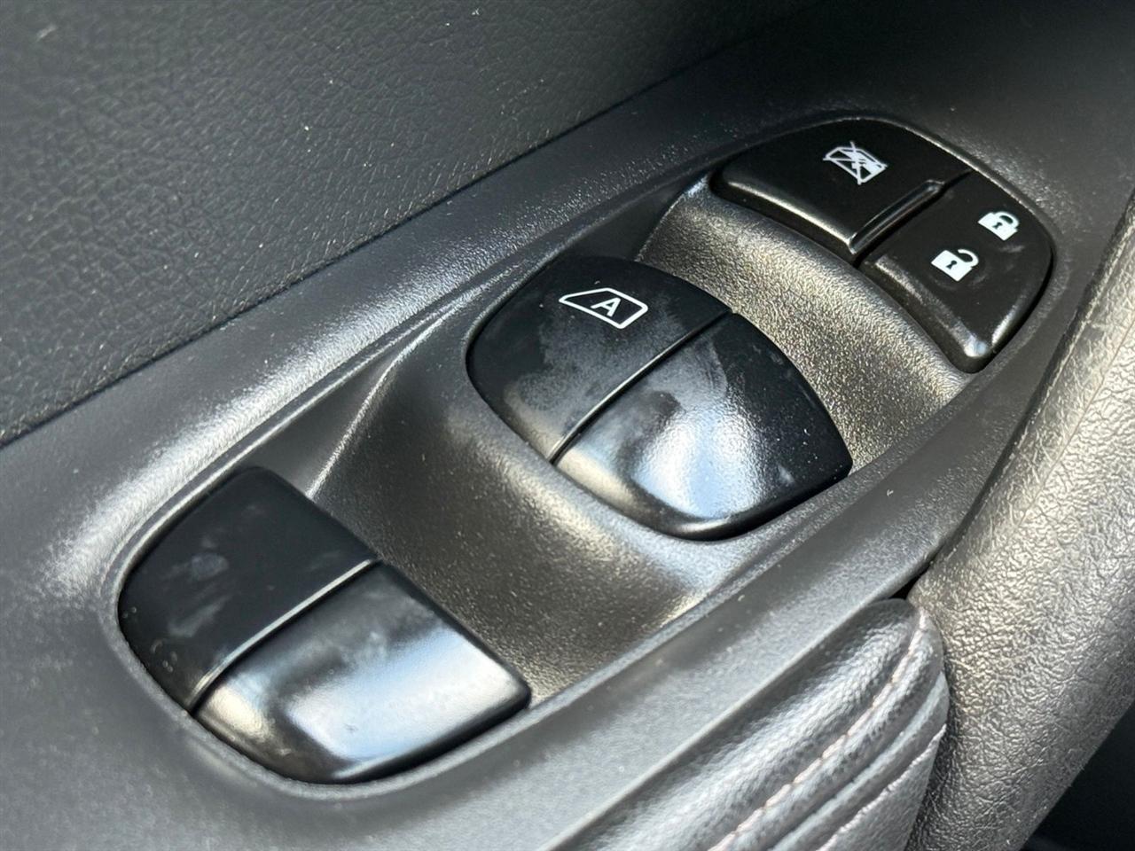 Nissan Rogue  2019