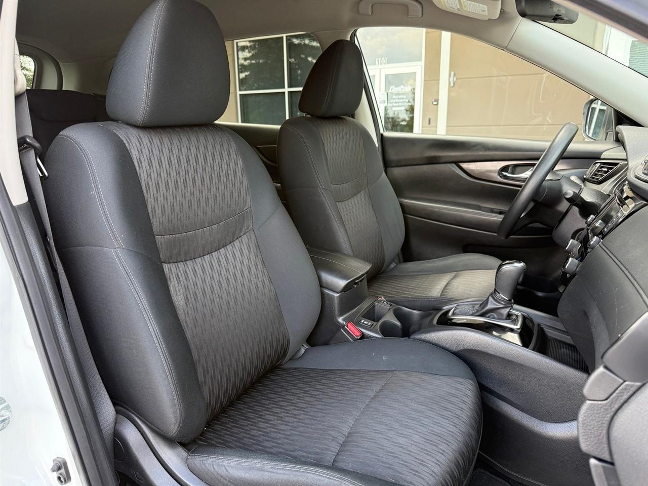 Nissan Rogue  2019
