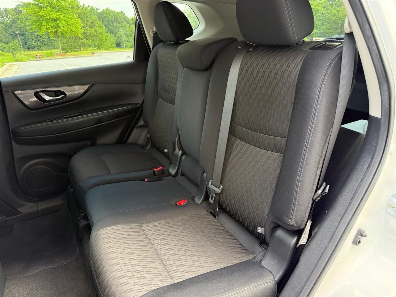 Nissan Rogue  2019