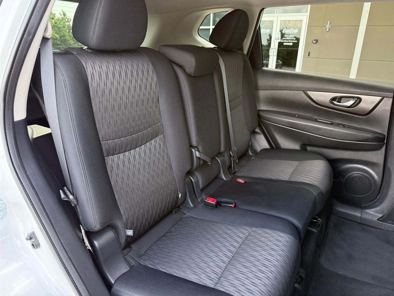 Nissan Rogue  2019