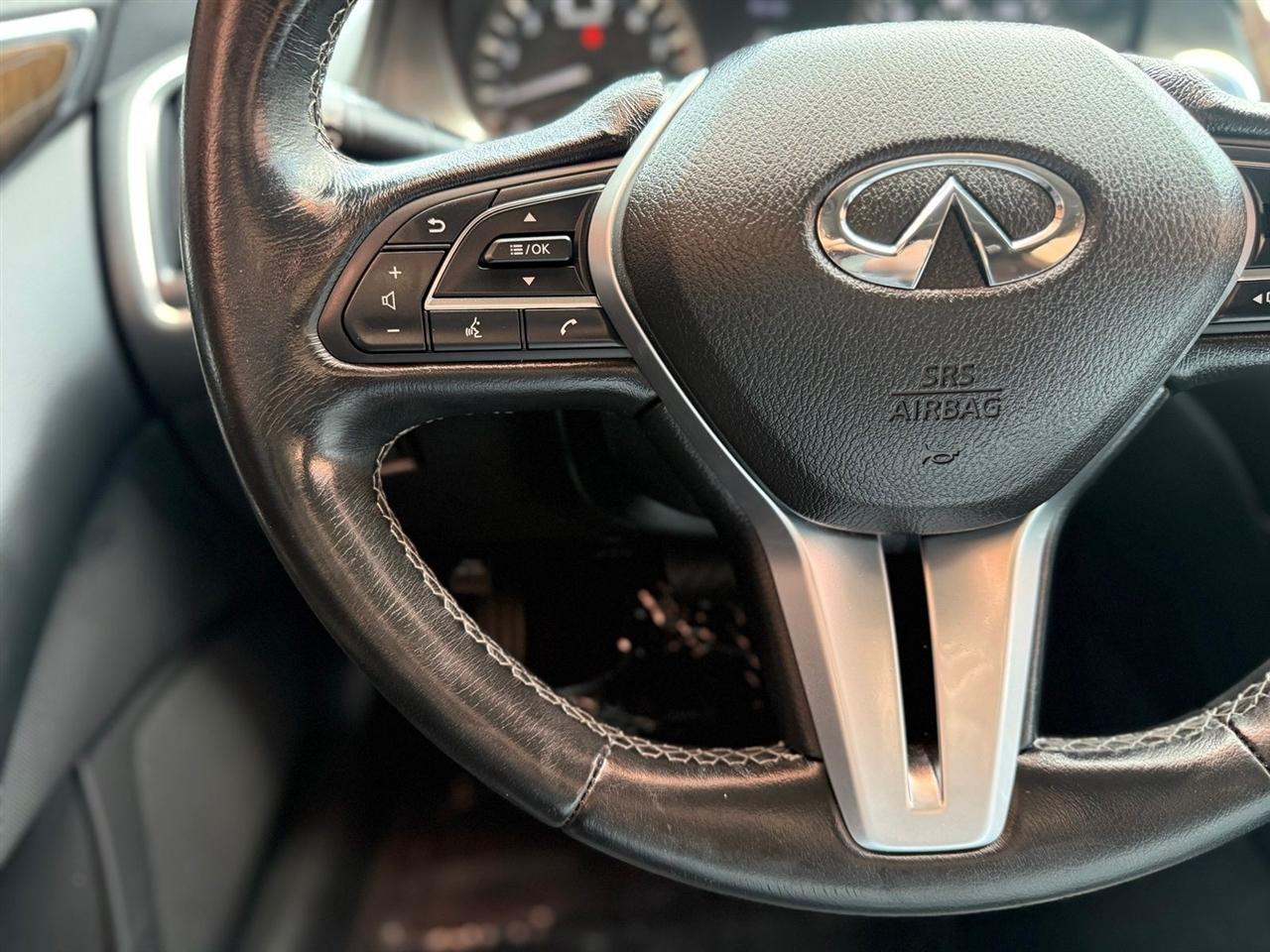 Infiniti Q50  2019