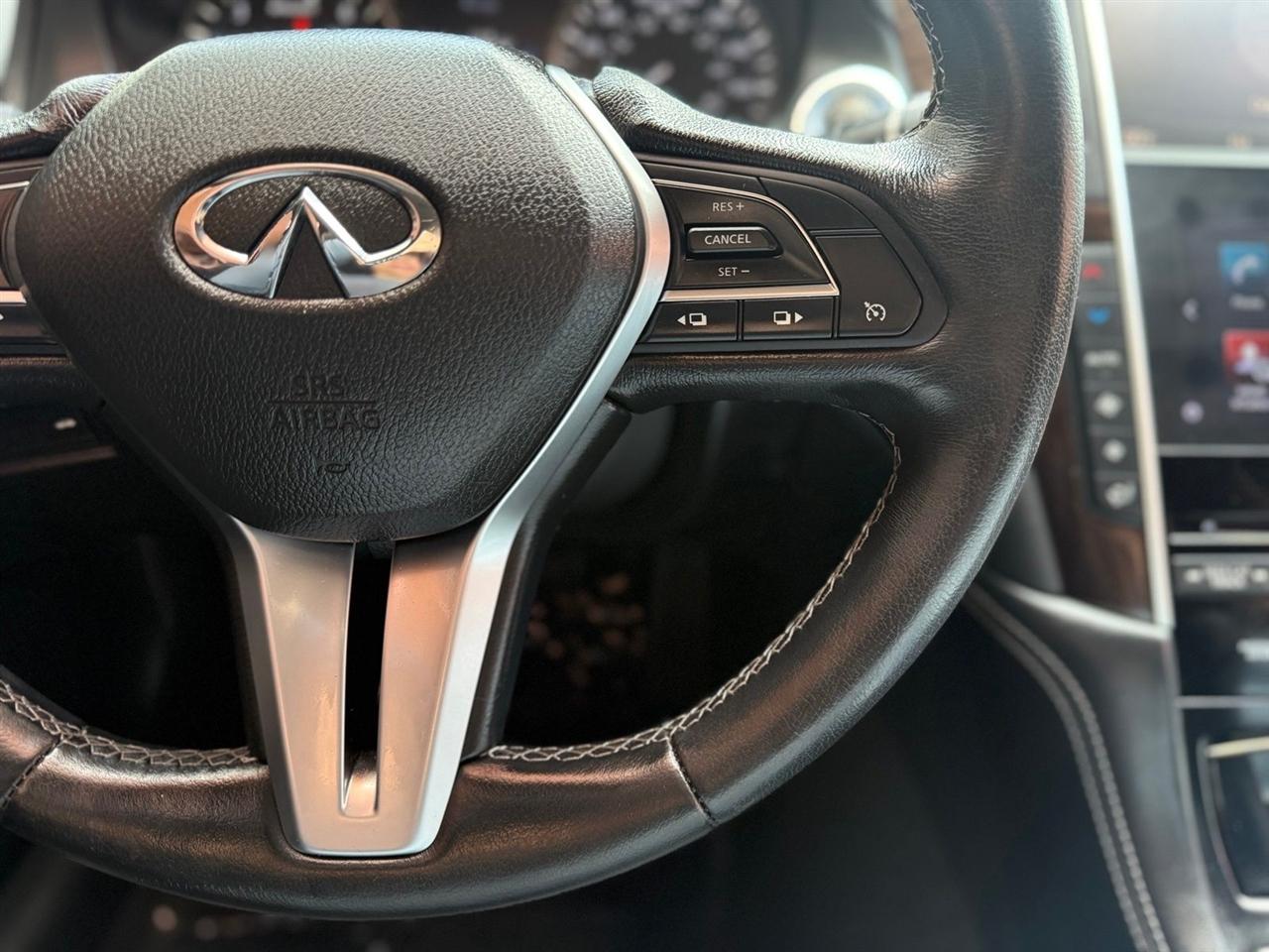 Infiniti Q50  2019