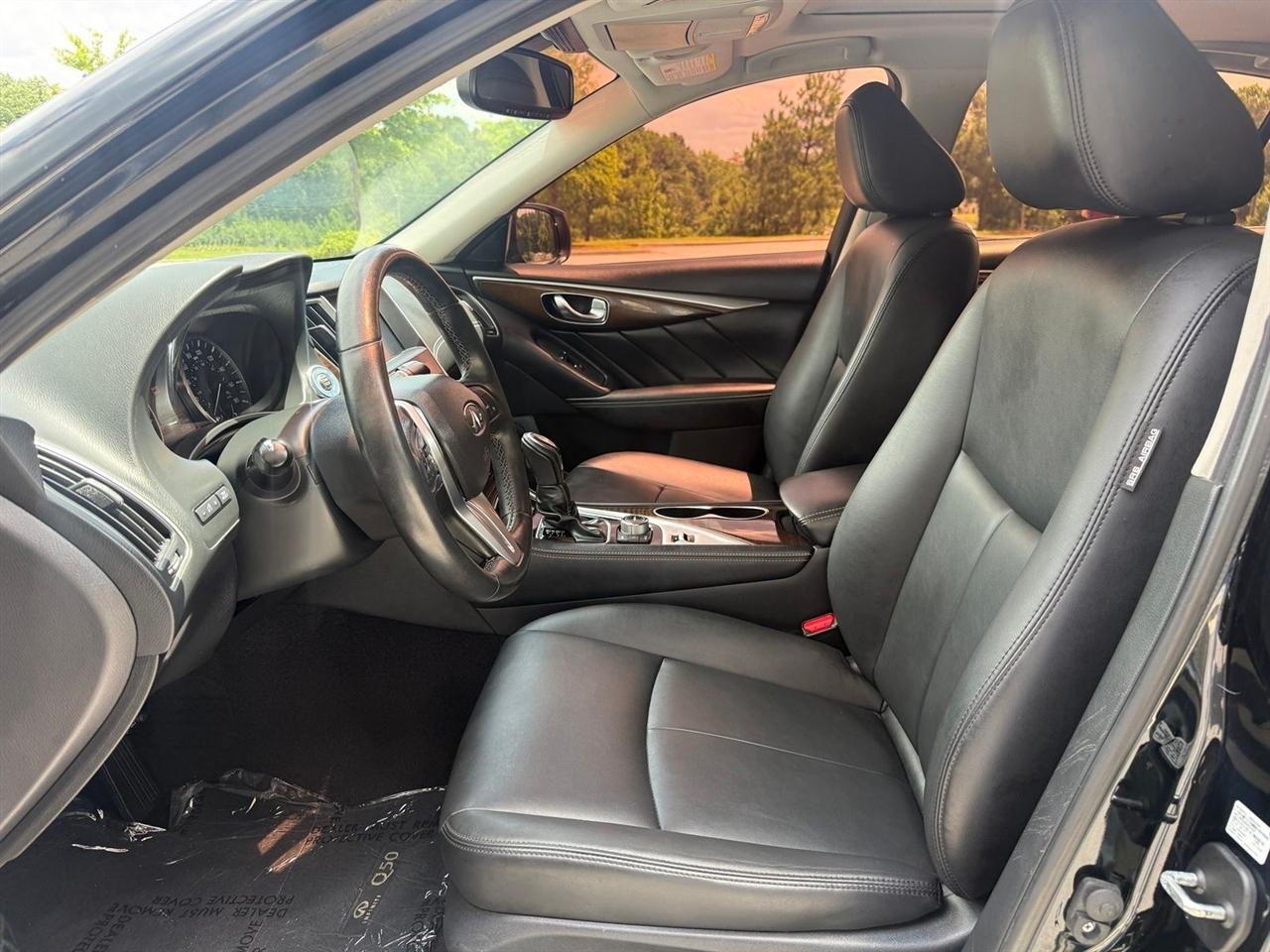 Infiniti Q50  2019