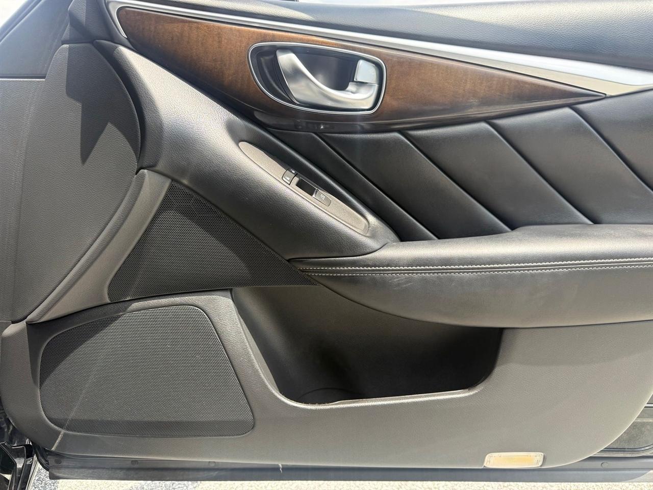 Infiniti Q50  2019