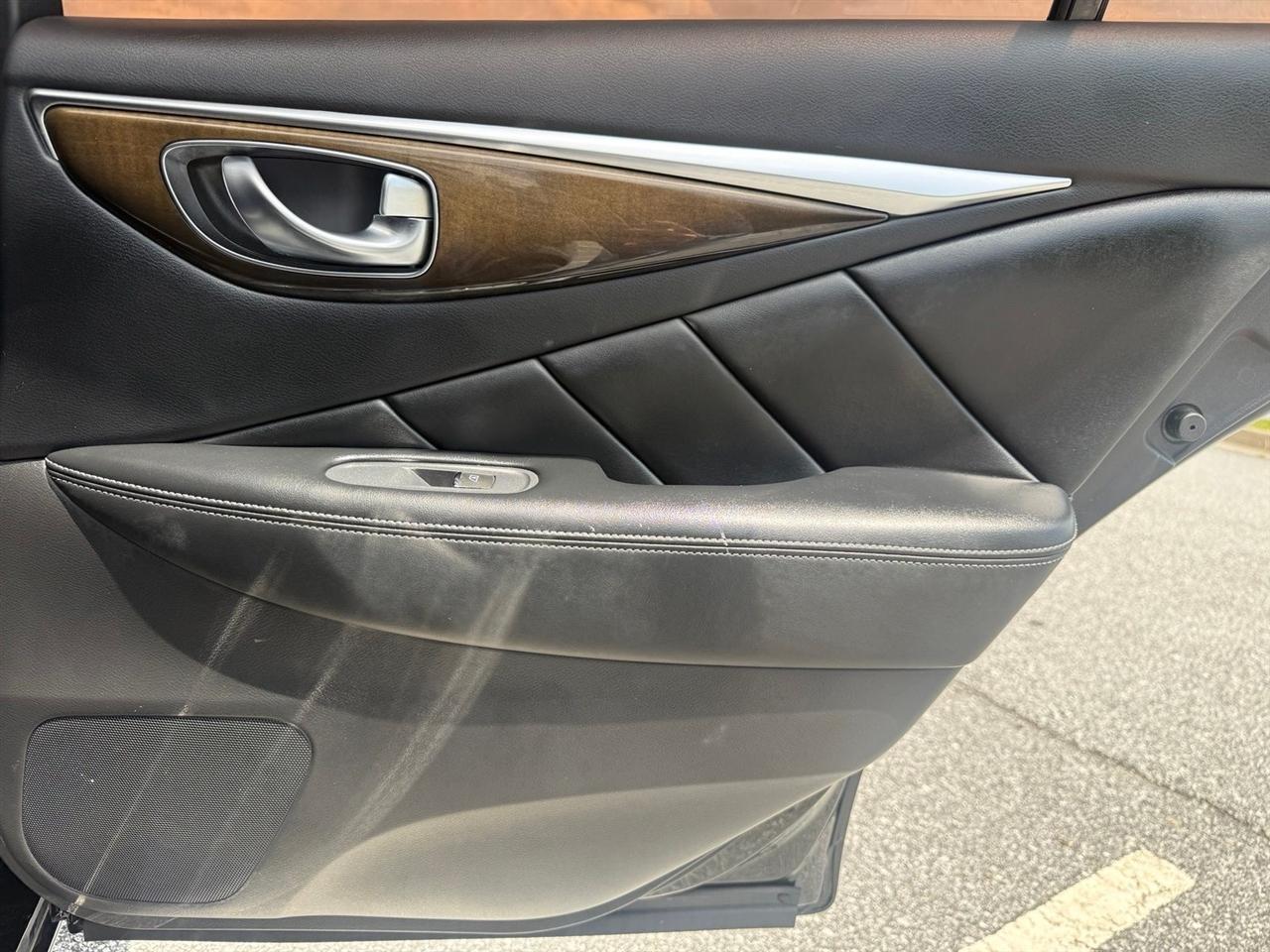 Infiniti Q50  2019