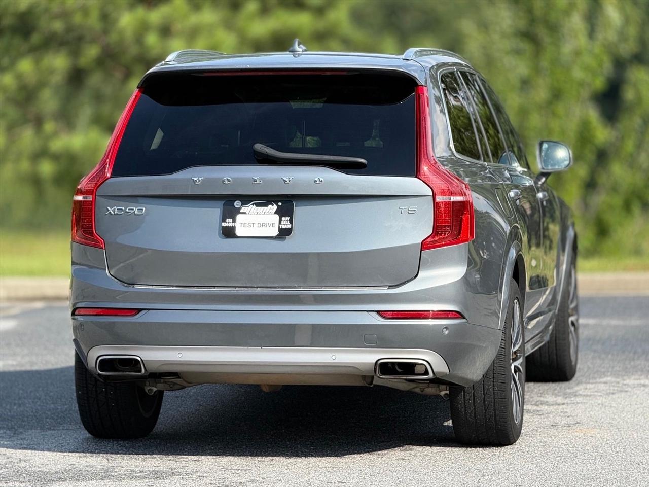 Volvo XC90  2020