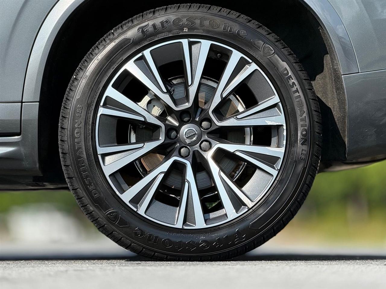 Volvo XC90  2020