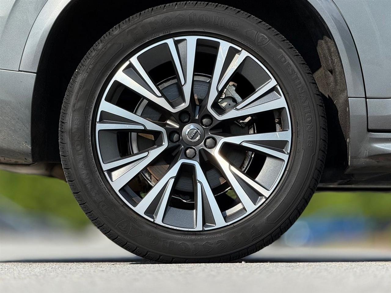 Volvo XC90  2020