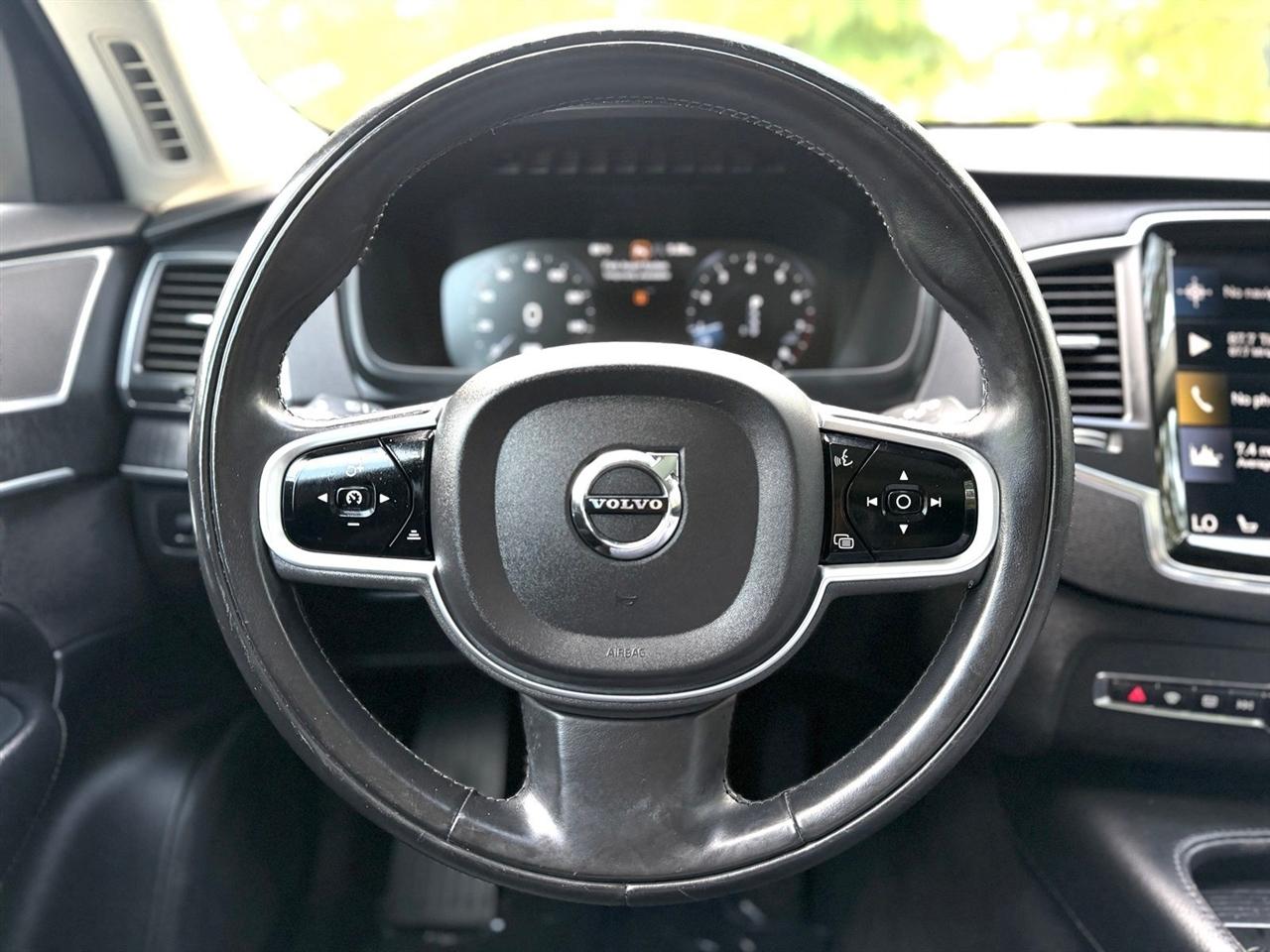 Volvo XC90  2020