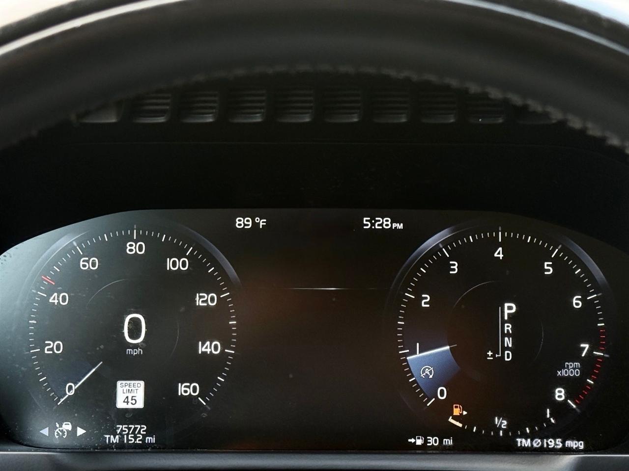 Volvo XC90  2020