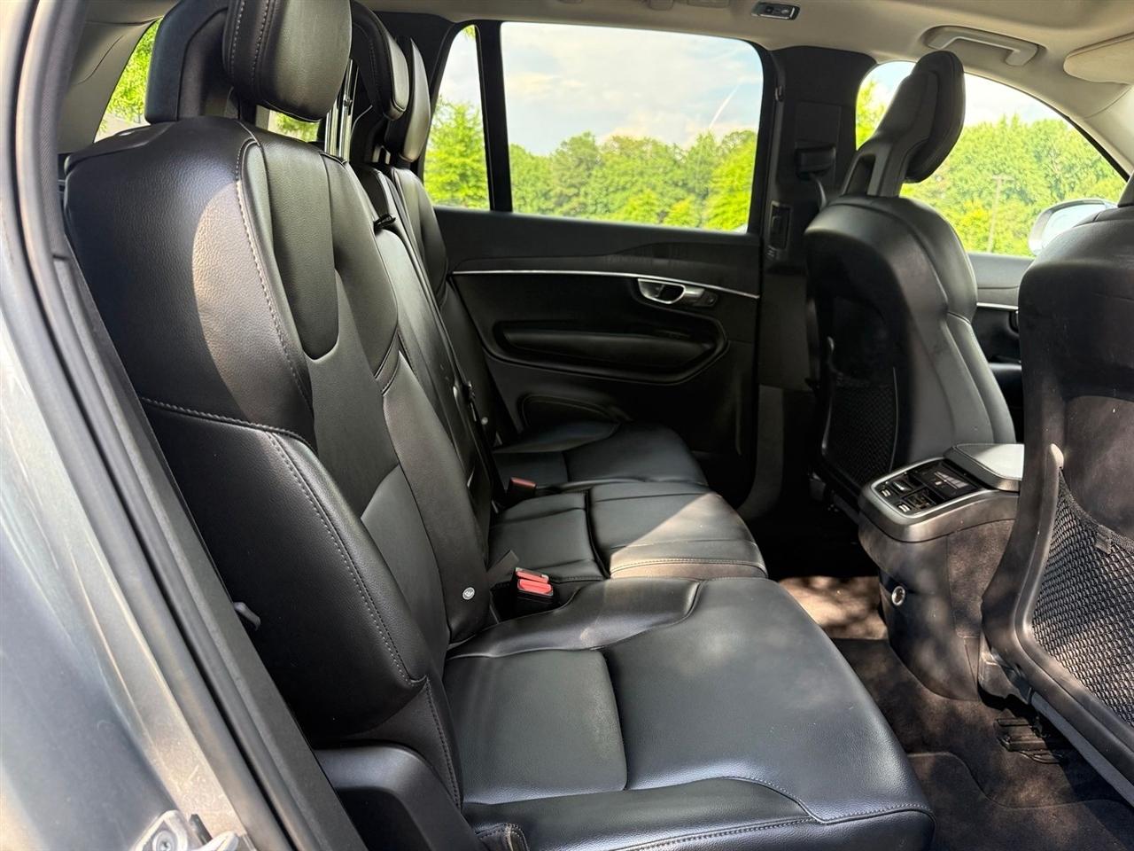 Volvo XC90  2020
