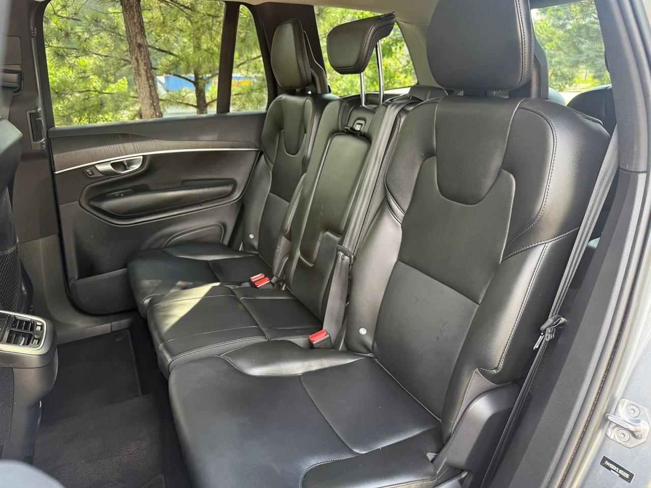 Volvo XC90  2020
