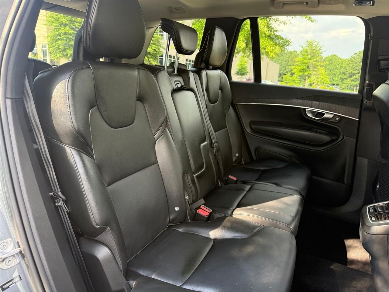 Volvo XC90  2020