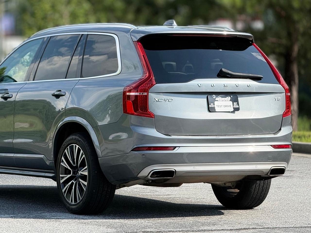 Volvo XC90  2020