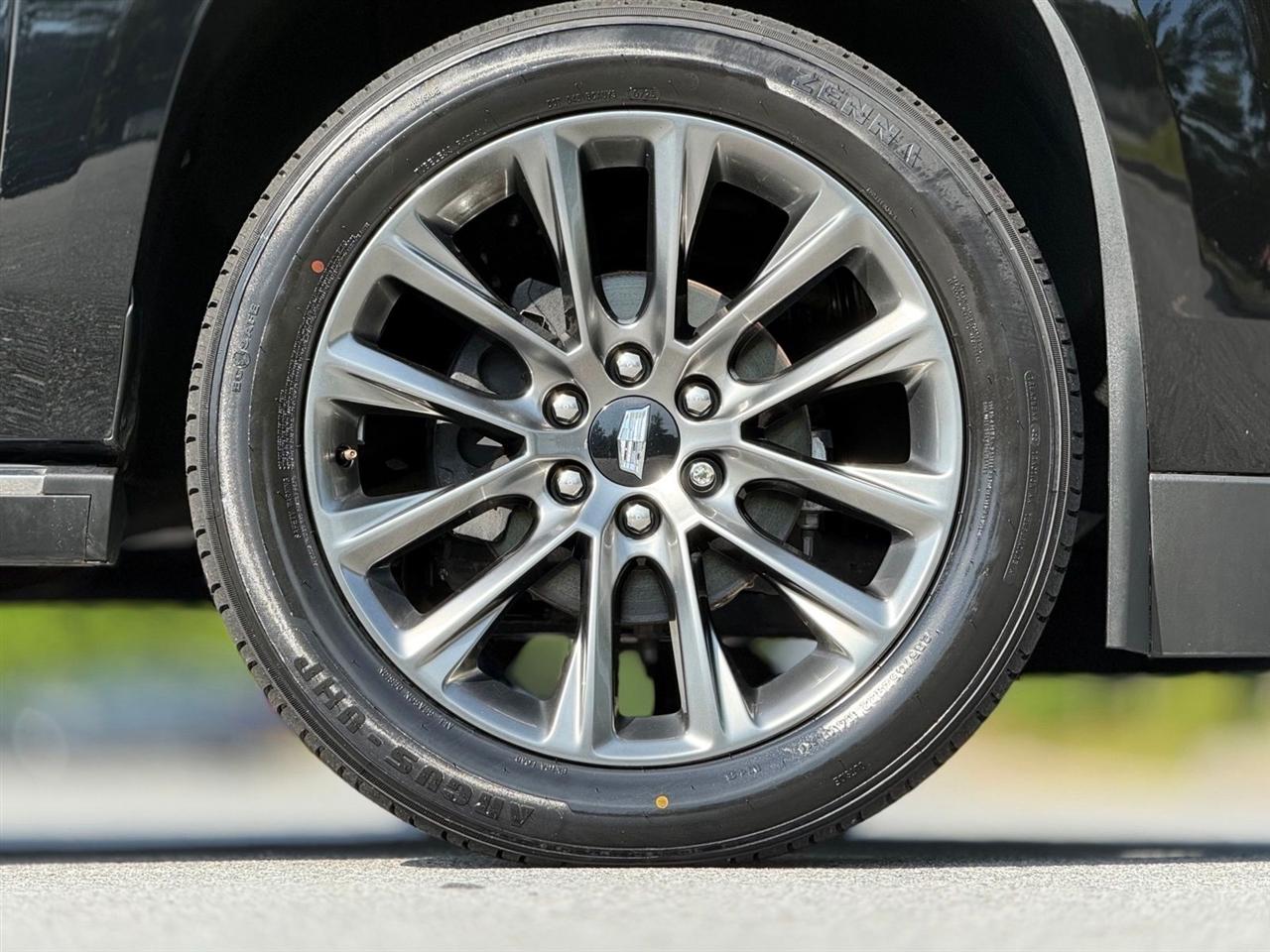Cadillac Escalade  2019