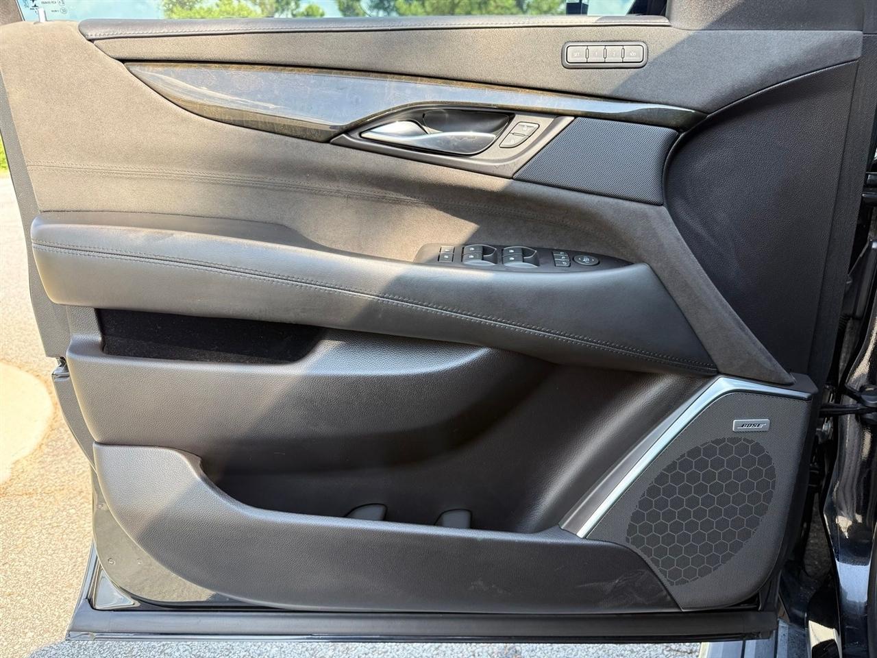 Cadillac Escalade  2019