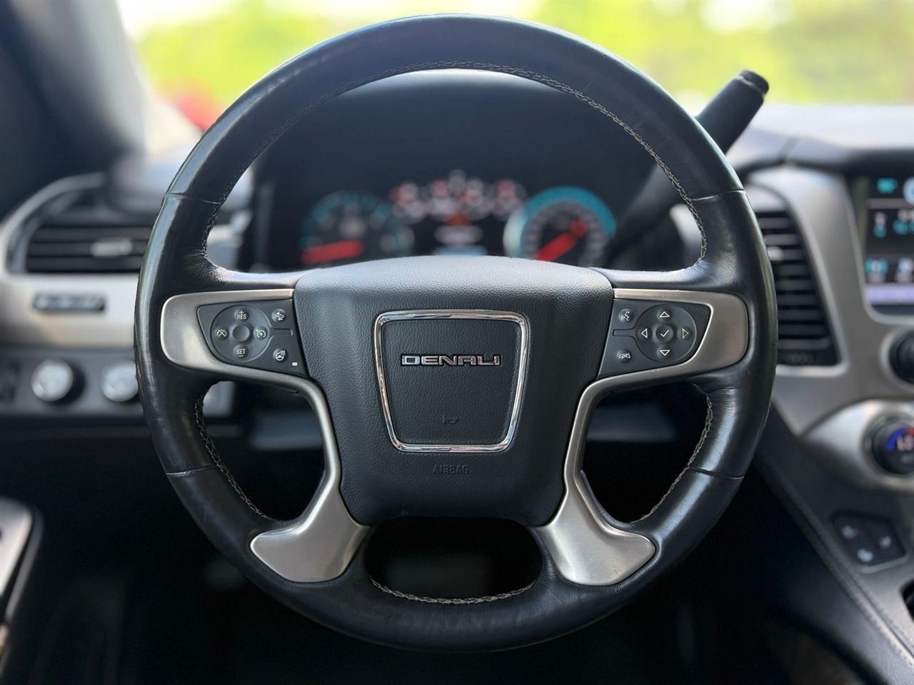 GMC Yukon XL  2018