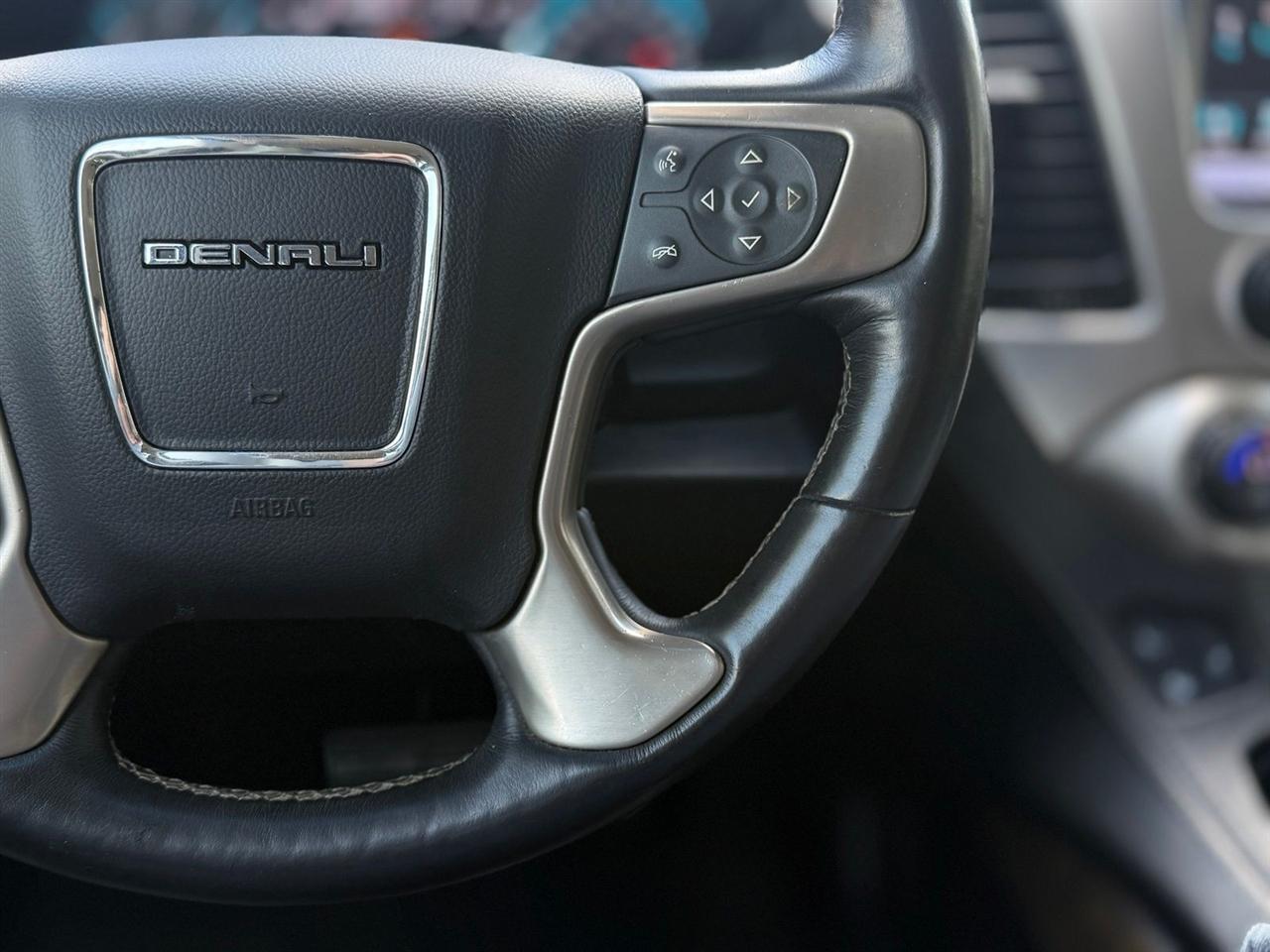GMC Yukon XL  2018