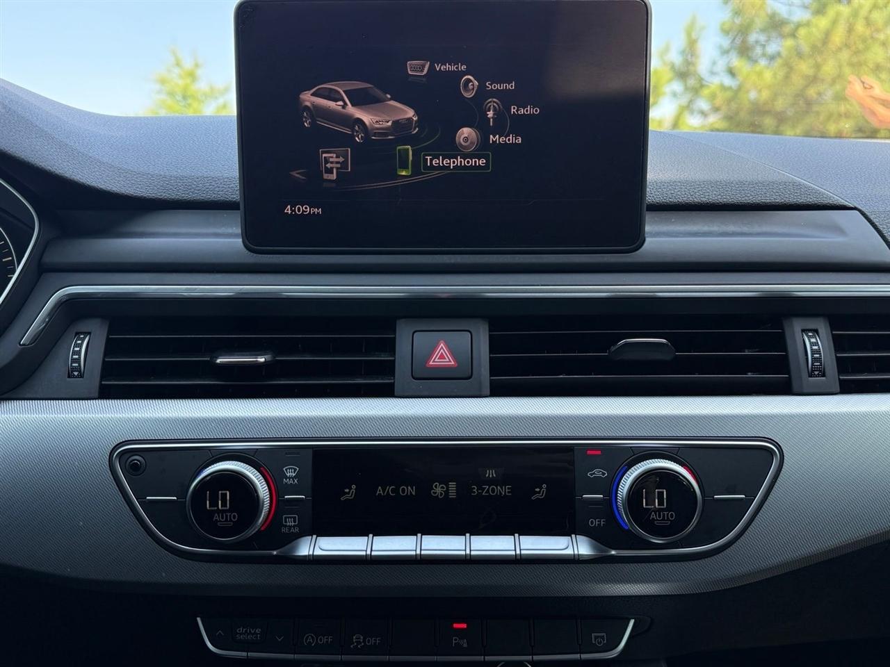 Audi A4  2017