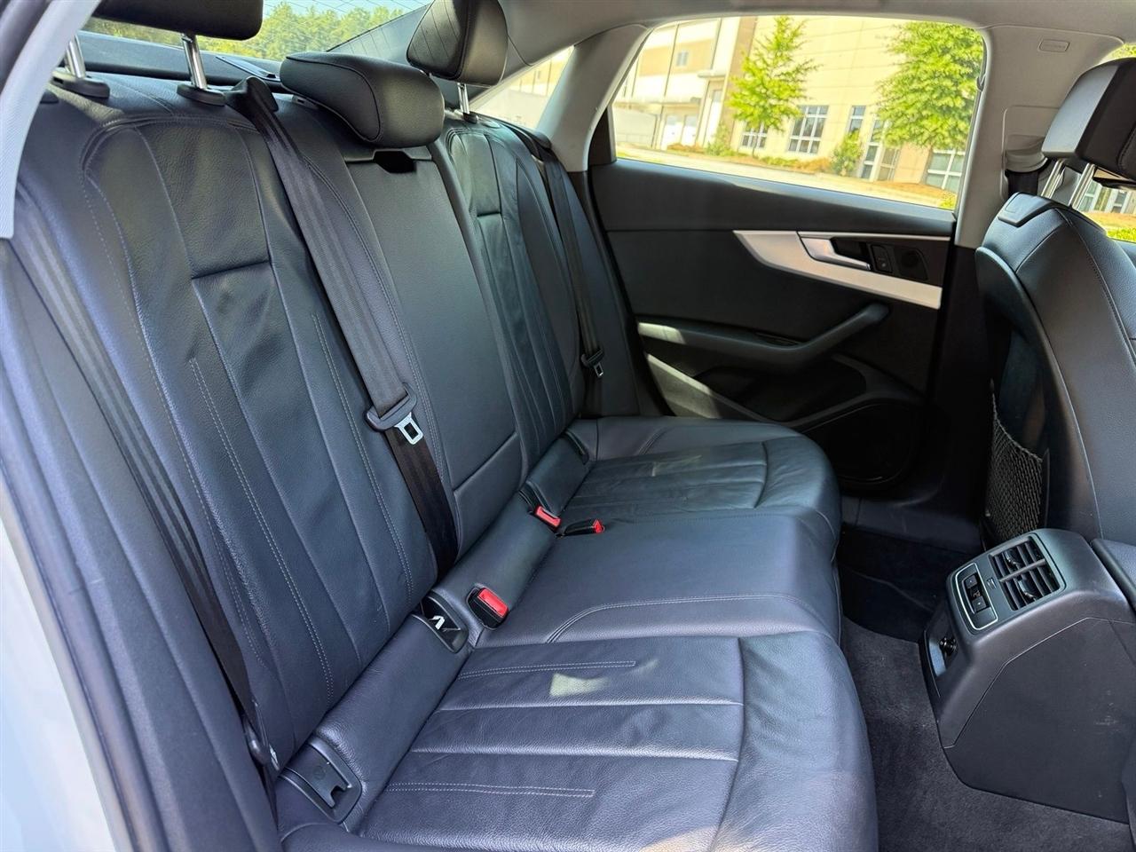Audi A4  2017