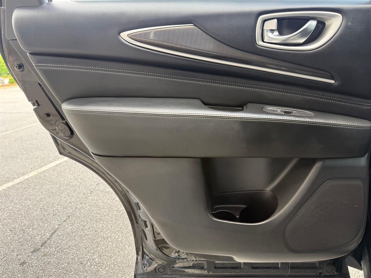 Infiniti QX60  2019